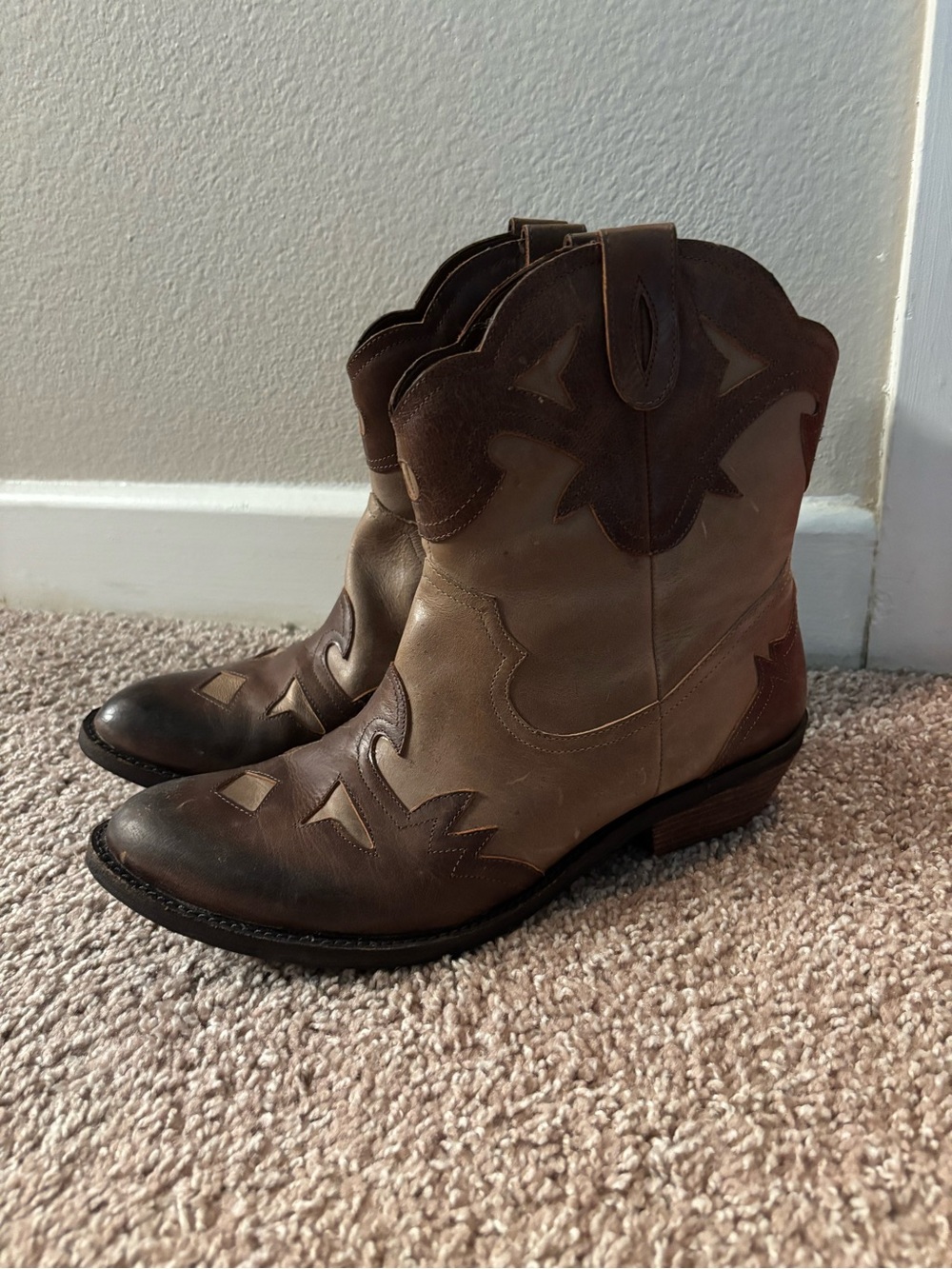 Reba ankle cowboy boots